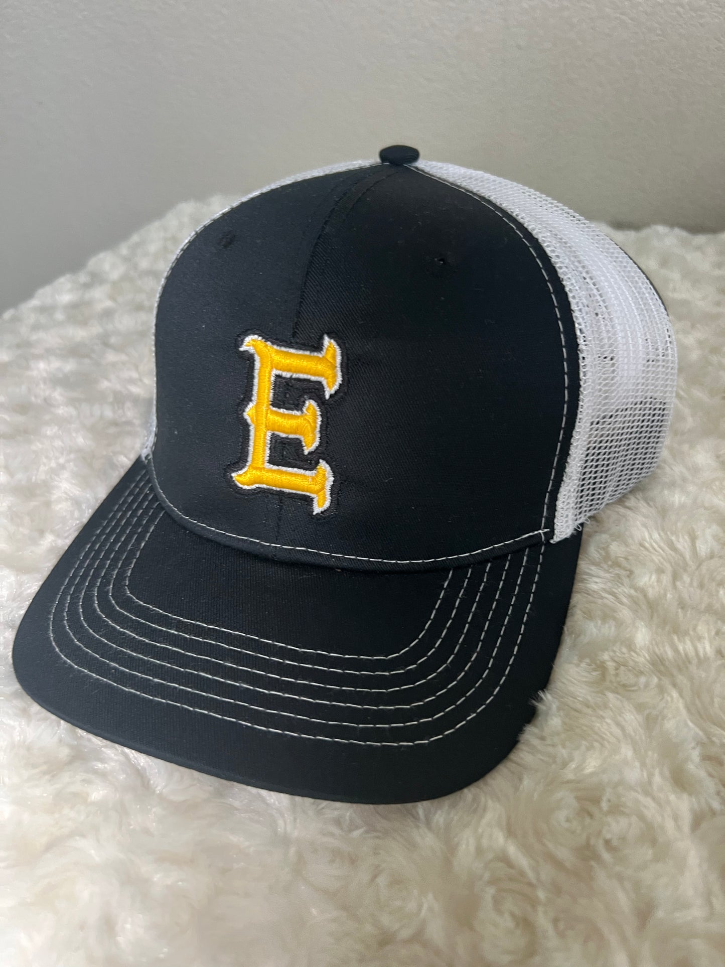 “E” Logo white hat